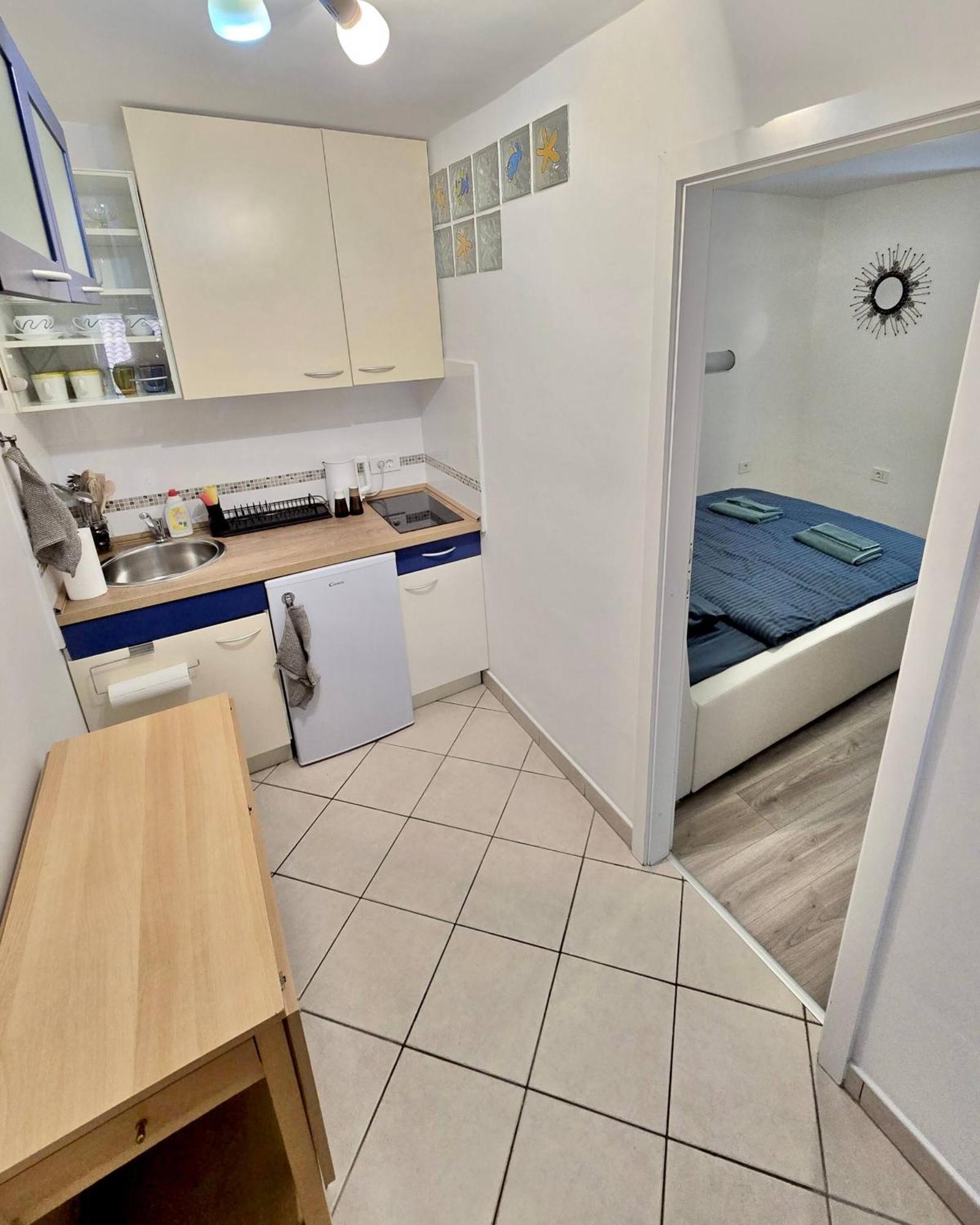 Apartment Coastal In
